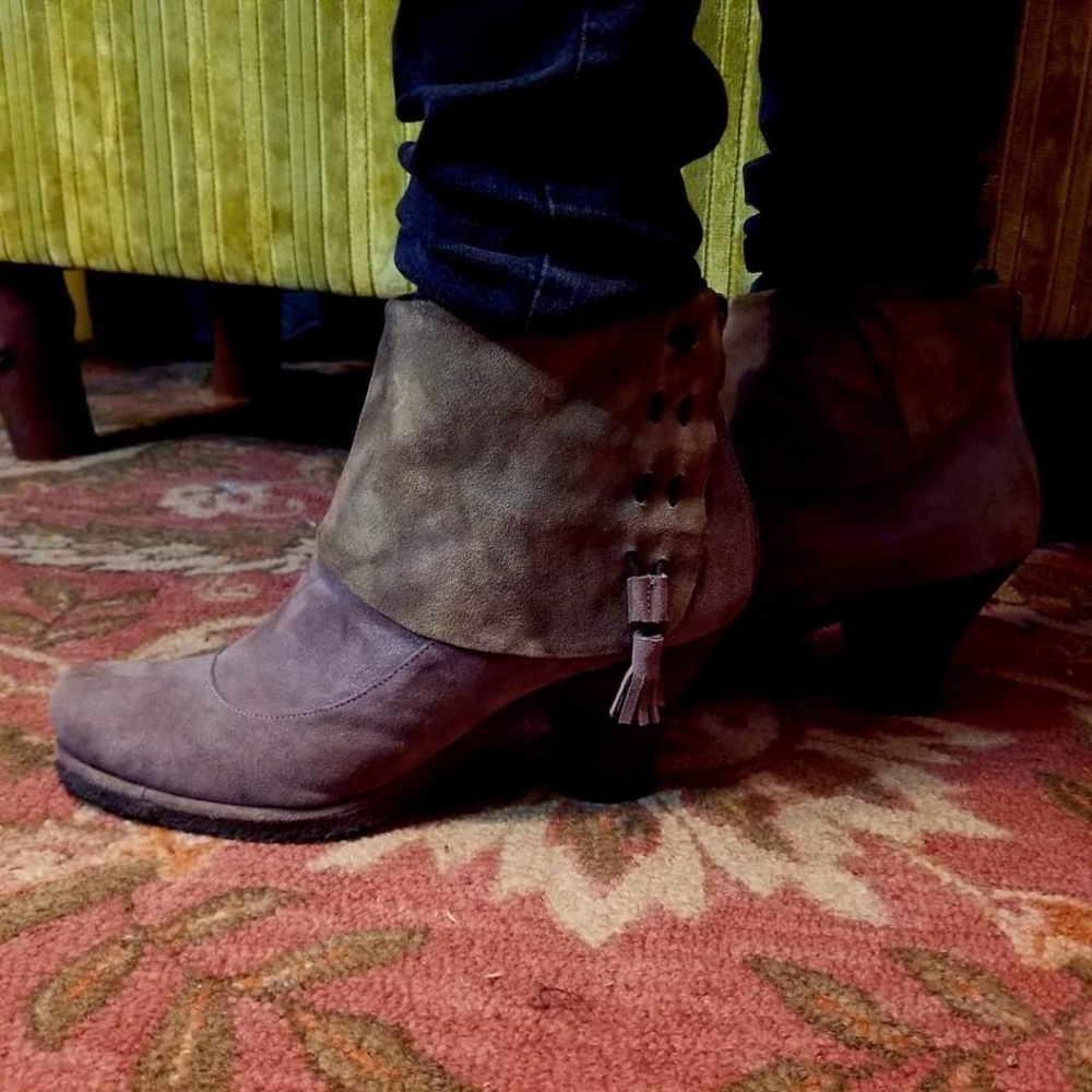 Audley booties